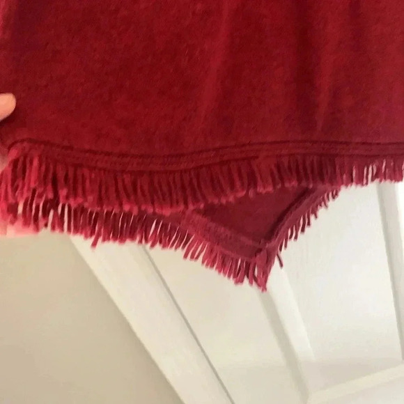 Sutton studio red cashmere sweater with fringed edges tunic length size small - Picture 3 of 8